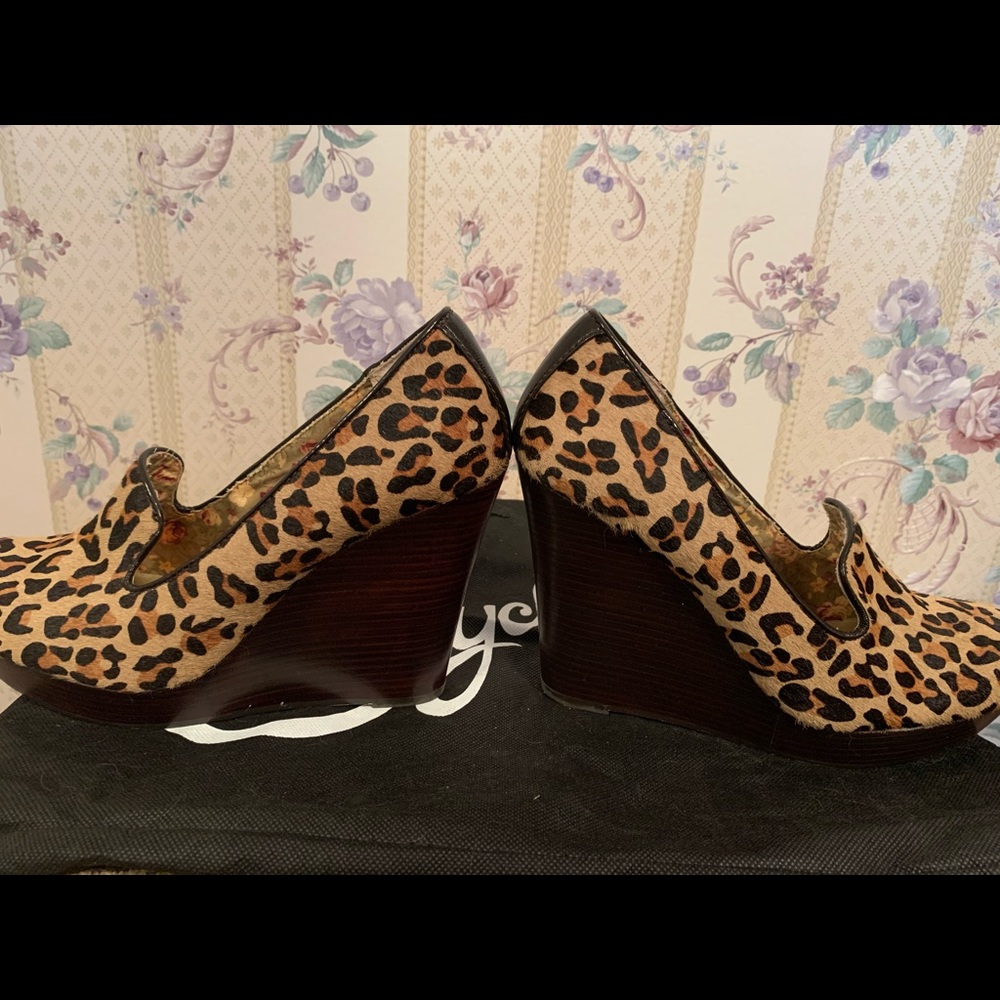 Leopard Print Wedge - image 4